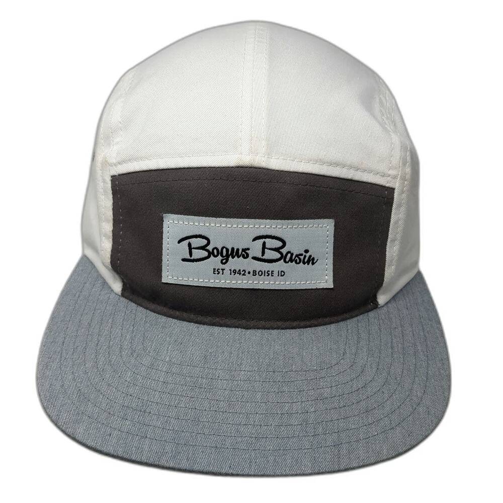 White Bogus Basin Boise ID Ski Resort 5 Panel Hat One Size Gray Red Underbrim